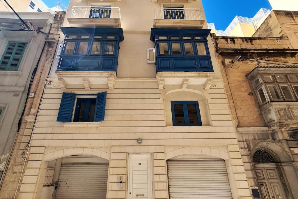 Cozy Inside.City & Beach Outside Apartamento Sliema Exterior foto