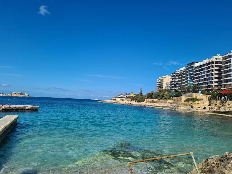 Cozy Inside.City & Beach Outside Apartamento Sliema Exterior foto